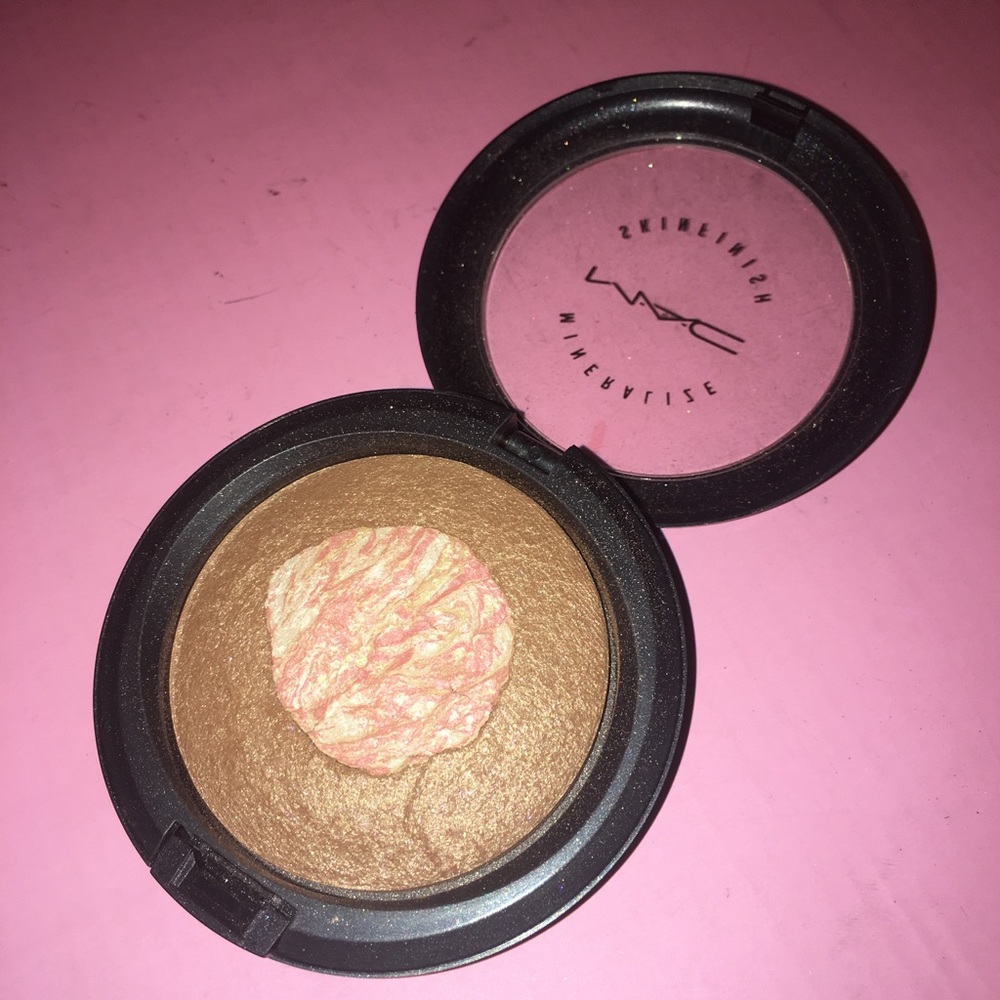 Mac msf in semi precious goldstone